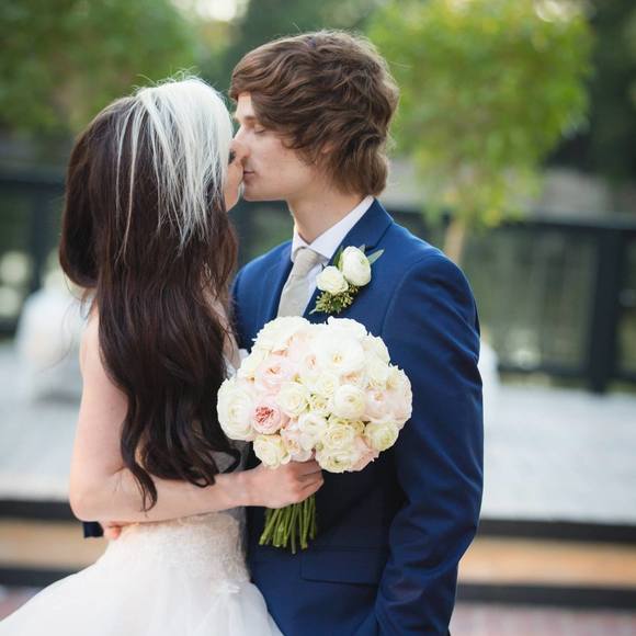 Meet your Posher, Denise - Picture 1 of 1